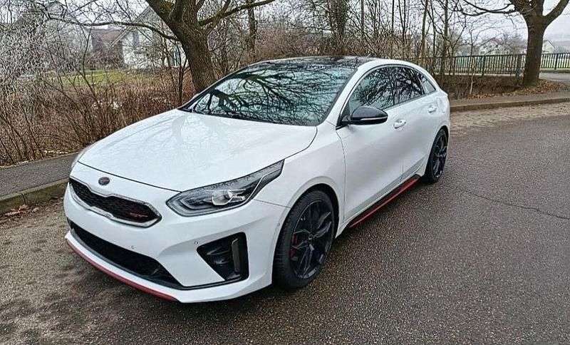 Gebraucht Kia ProCeed GT 204 PS (150 kW) 2019 Weiß Kombi