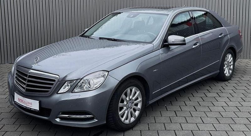 Second-hand Mercedes E350 292 CP (214 kW) 2011 Argintiu Berlinǎ