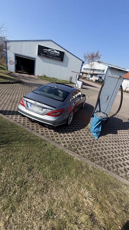 Gebraucht Mercedes CLS500 408 PS (300 kW) 2011 Grau Limousine