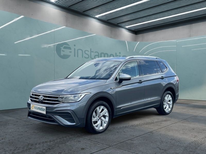 Grau Gebraucht 2024 VW Tiguan Allspace Life SUV | 41.195 € (Guter Preis) - Bild 1/3