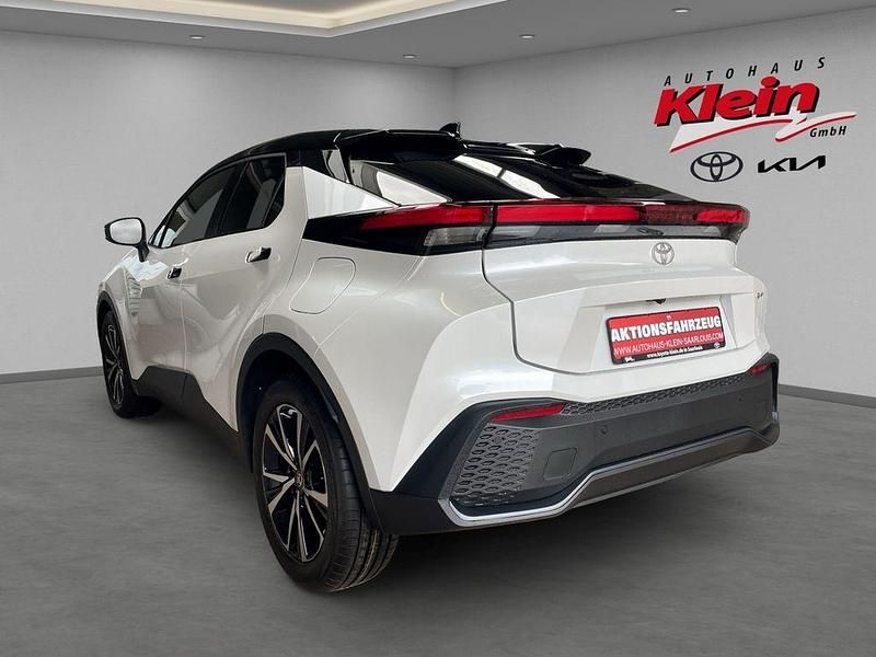 Gebraucht Toyota C-HR 140 PS (102 kW) 2024 Weiß SUV