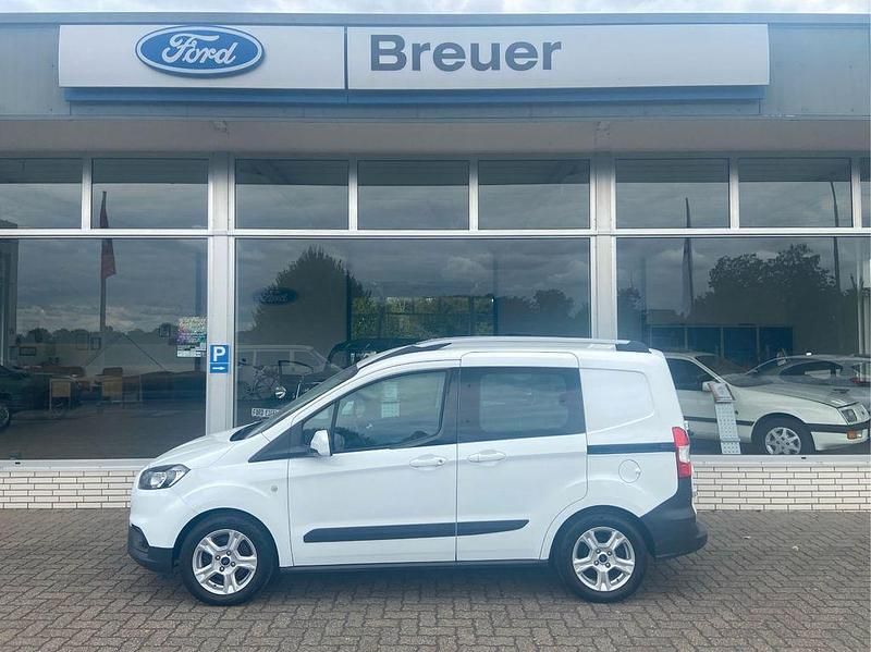 Weiß Gebraucht 2018 Ford Transit Trend Kombi | 12.790 € (Etwas zu teuer) - Bild 1/4