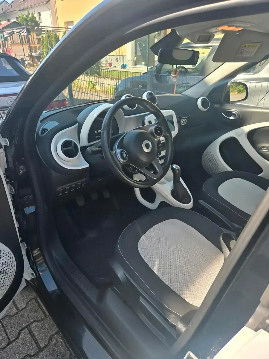 Gebraucht Smart ForFour 71 PS (52 kW) 2015 Weiß Kleinwagen
