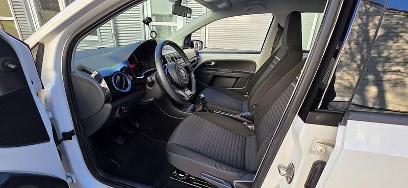 Gebraucht VW up! Cup 60 PS (44 kW) 2014 Weiß Kleinwagen