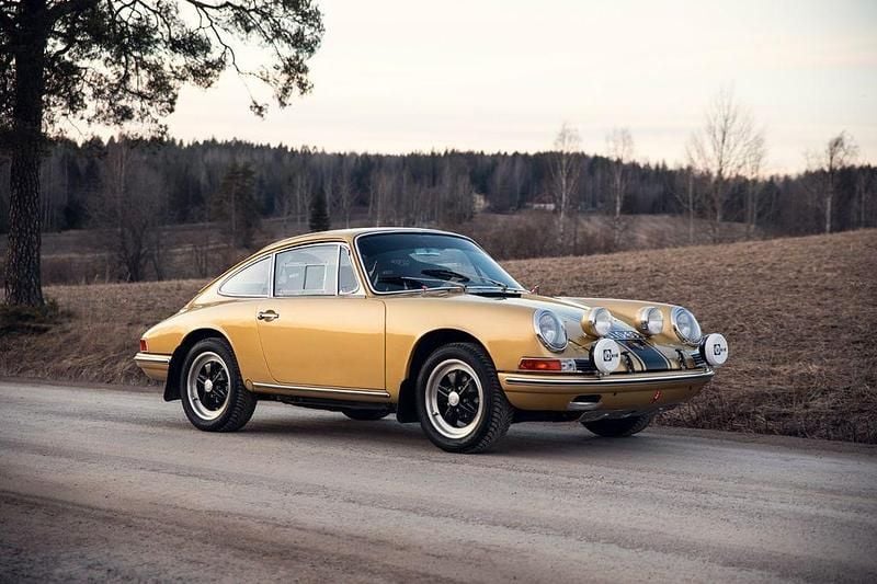 Second-hand Porsche 911 1965 Auriu Coupe