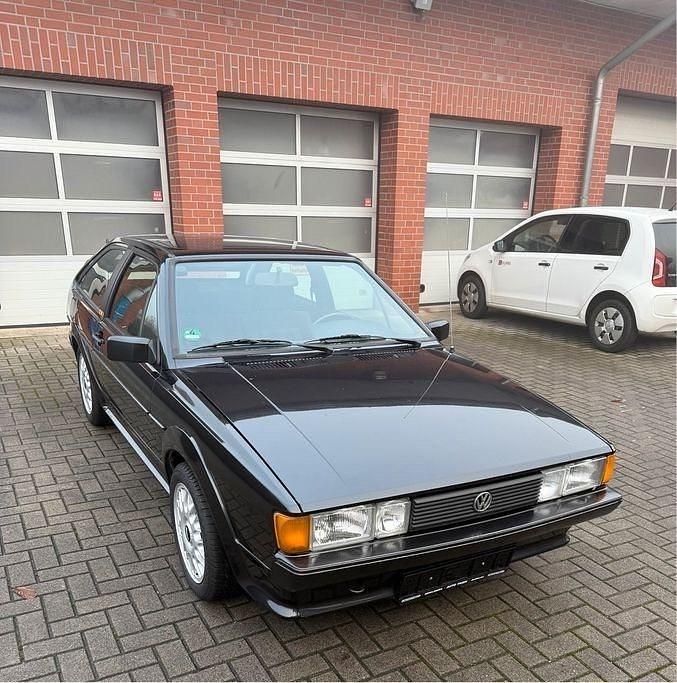 Schwarz Gebraucht 1992 VW Scirocco GT Coupé | 13.890 € - Bild 1/4