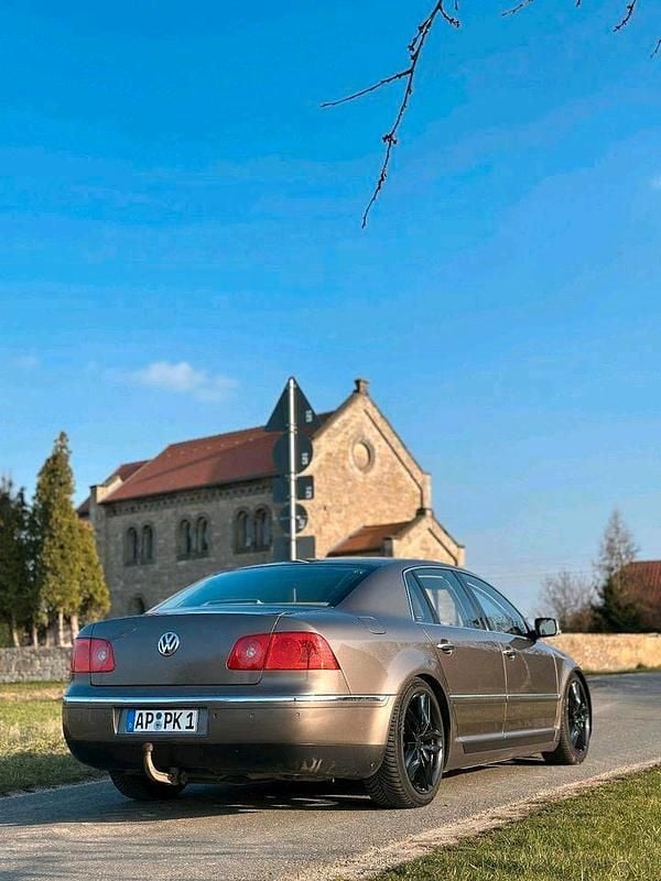 Second-hand VW Phaeton 246 CP (180 kW) 2004 Bej Berlinǎ
