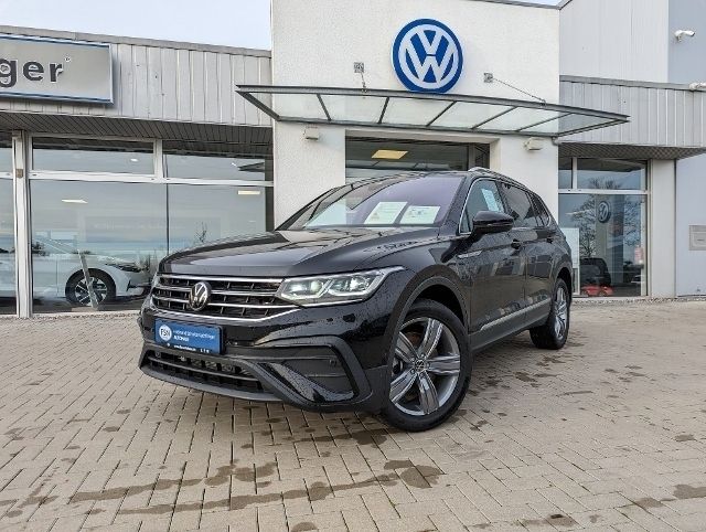 Gebraucht VW Tiguan Allspace Move 200 PS (147 kW) 2022 Schwarz SUV