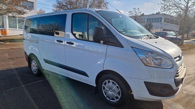 Gebraucht Ford Transit Custom Trend 105 PS (77 kW) 2017 Weiß Van / Kleinbus