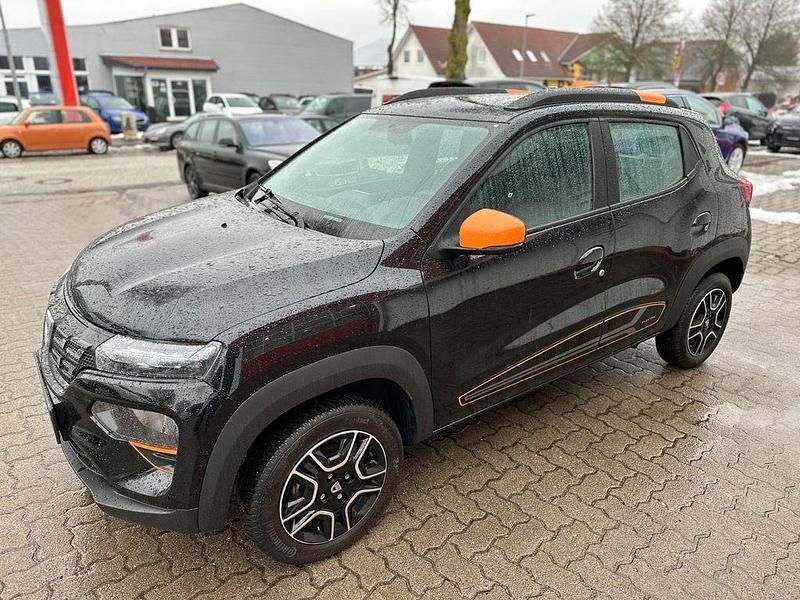 Gebraucht Dacia Spring Comfort Plus 33 kW (45 PS) 2022 Schwarz Kleinwagen