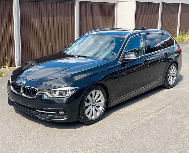 Schwarz Gebraucht 2016 BMW 318 M Sport Kombi | 9.590 € (Superpreis) - Bild 1/4
