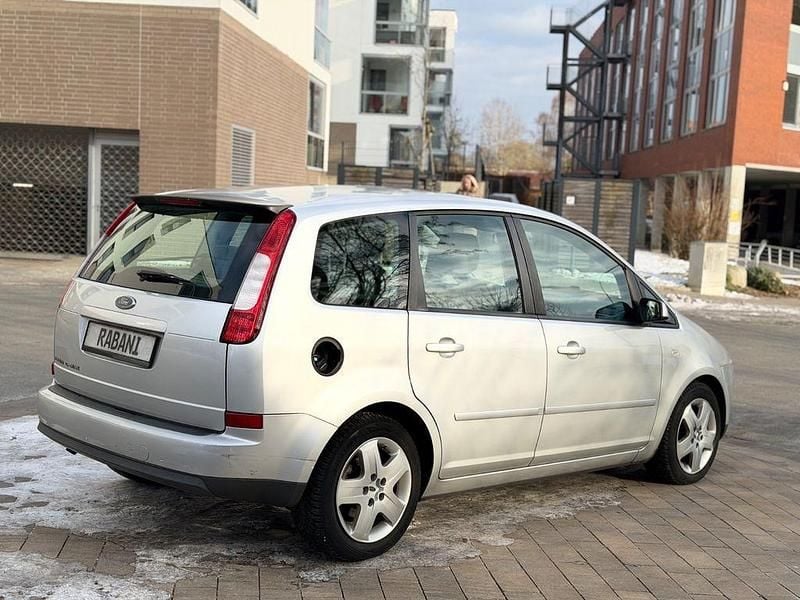 Gebraucht Ford Focus Trend 125 PS (91 kW) 2006 Silber Limousine