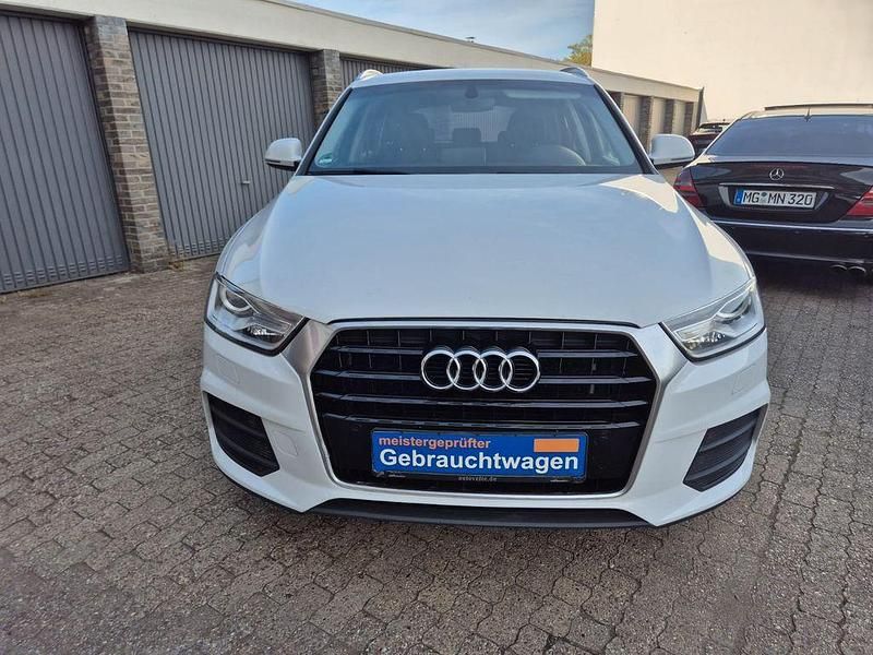 Gebraucht Audi Q3 Basis 150 PS (110 kW) 2016 Weiß SUV