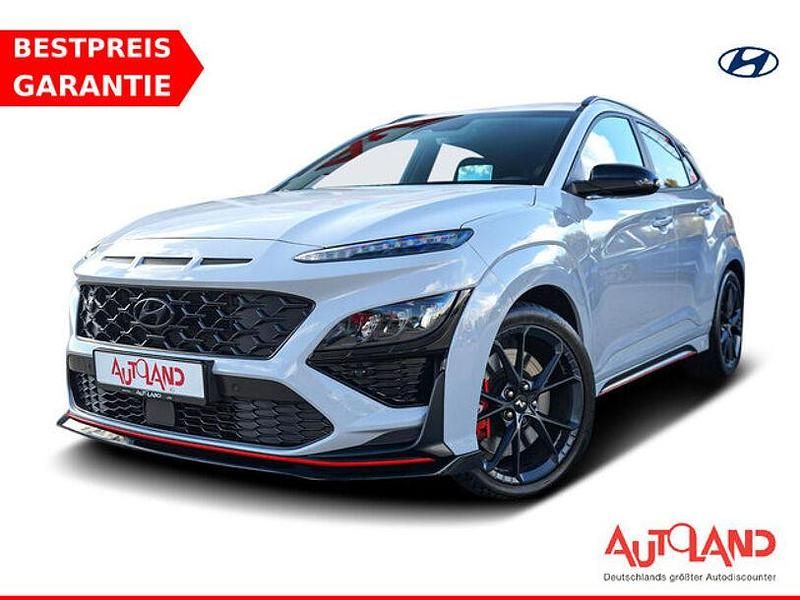 Weiß Gebraucht 2022 Hyundai Kona N Performance SUV | 31.490 € (Teuer) - Bild 1/4