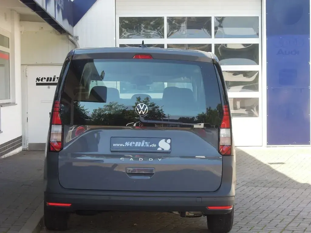 Nowe VW Caddy 116 KM (85 kW) 2026 Szary Minivan