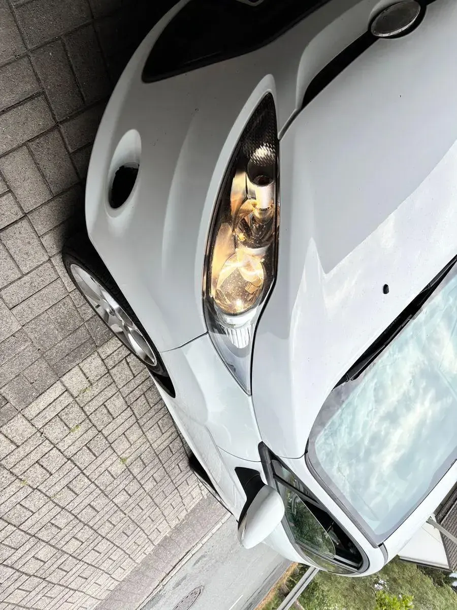 Gebraucht Ford Fiesta Ambiente 82 PS (60 kW) 2009 Weiß Limousine