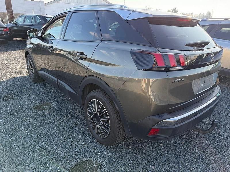 Gebraucht Peugeot 3008 Active 131 PS (96 kW) 2017 Grau SUV