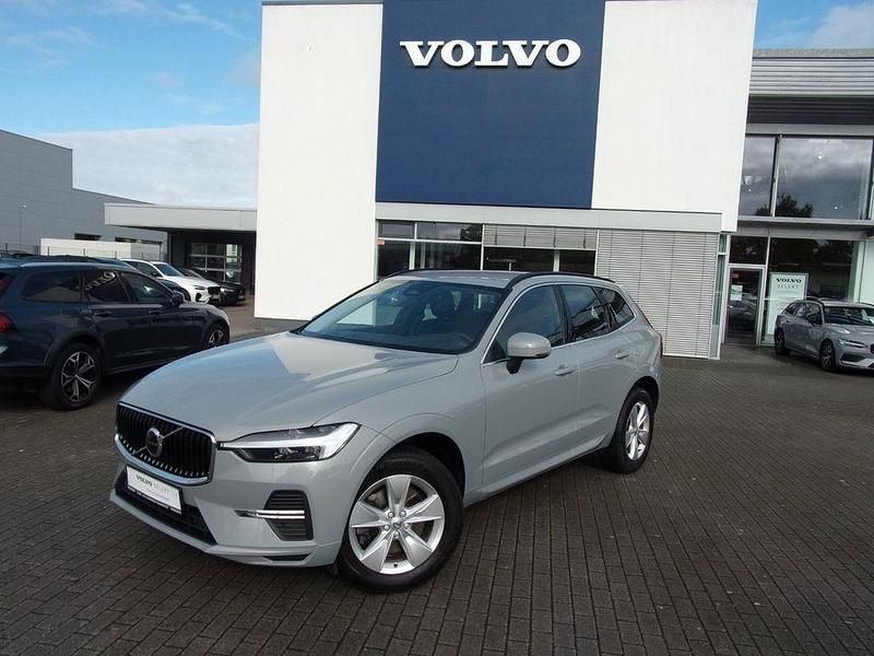Grau Gebraucht 2023 Volvo XC60 Core SUV | 34.500 € (Superpreis) - Bild 1/4
