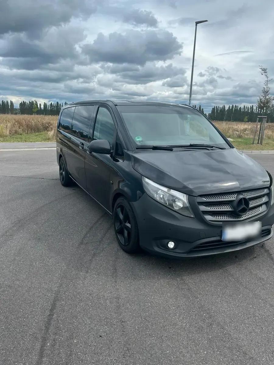 Gebraucht Mercedes Vito 163 PS (119 kW) 2015 Schwarz Van