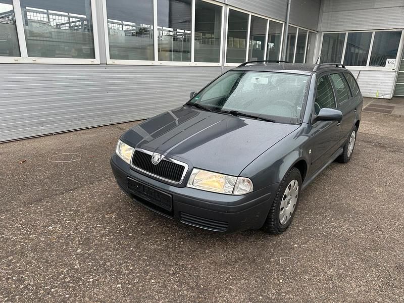 Blau Gebraucht 2006 Skoda Octavia Kombi | 999 € (Superpreis) - Bild 1/4