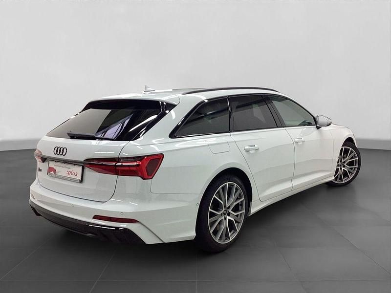 Gebraucht Audi S6 Ambiente 344 PS (253 kW) 2024 Gletscherweiß metallic Kombi