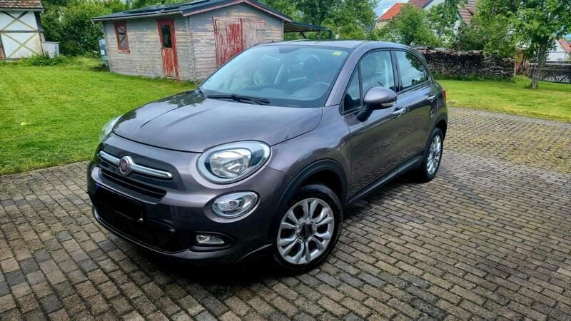 Grau Gebraucht 2017 Fiat 500X Pop Star SUV | 9.000 € (Fairer Preis) - Bild 1/4