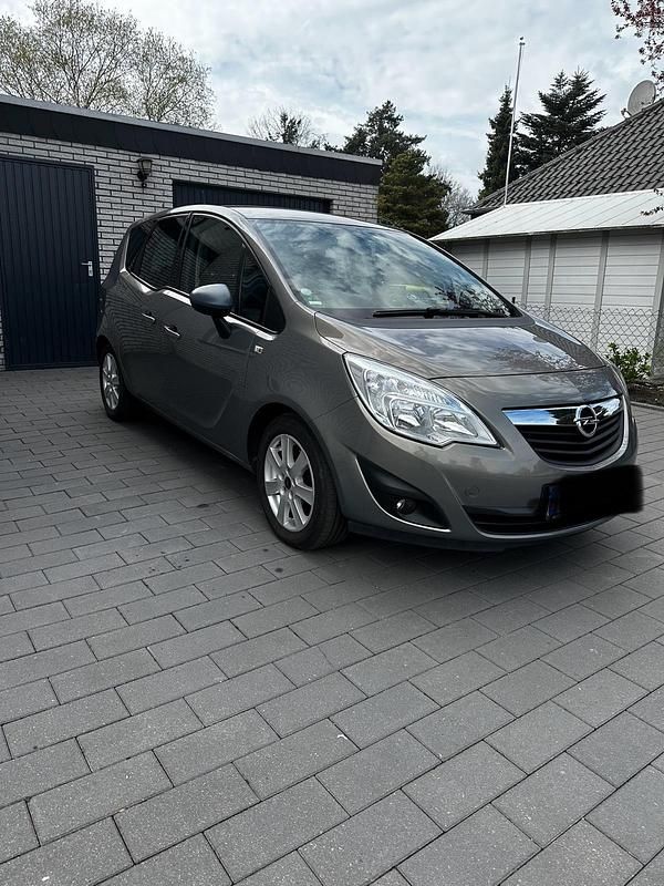 Gebraucht Opel Meriva 120 PS (88 kW) 2011 Braun Van / Kleinbus