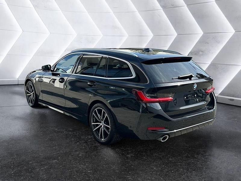 Second-hand BMW 320 Performance 190 CP (139 kW) 2023 Negru Break