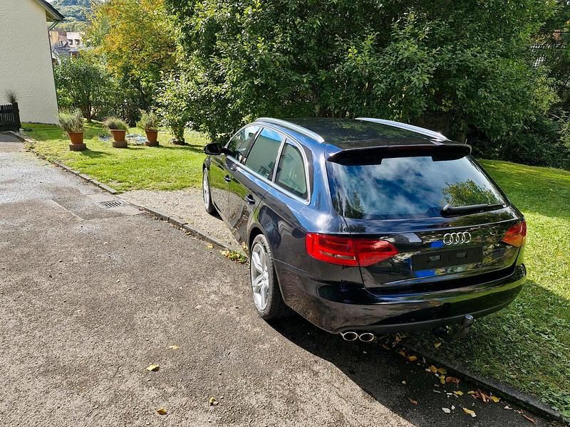 Gebraucht Audi A4 Ambiente 170 PS (125 kW) 2009 Schwarz Kombi