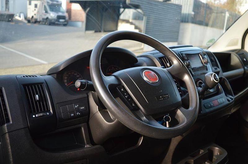Gebraucht Fiat Ducato 140 PS (102 kW) 2020 Weiß Van