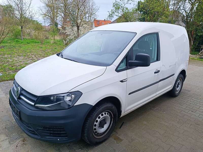 Weiß Gebraucht 2015 VW Caddy Van / Kleinbus | 7.999 € (Superpreis) - Bild 1/4