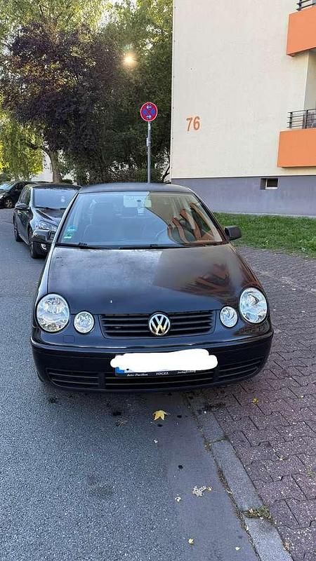 Schwarz Gebraucht 2004 VW Polo Basis Limousine | 1.800 € (Fairer Preis) - Bild 1/4