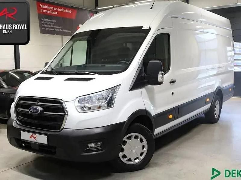 Second-hand Ford Transit 131 CP (96 kW) 2021 Alb Monovolum