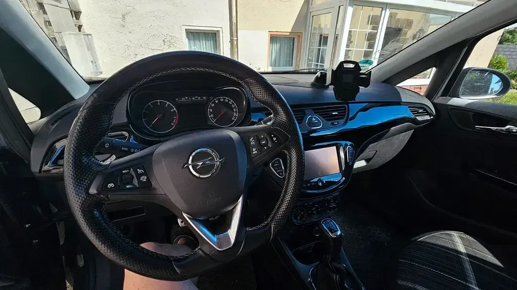 Gebraucht Opel Corsa Color Edition 90 PS (66 kW) 2015 Grau Kleinwagen