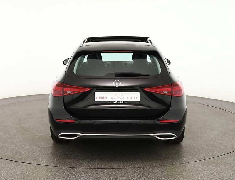 Gebraucht Mercedes C180 Avantgarde 190 PS (139 kW) 2022 Schwarz Kombi