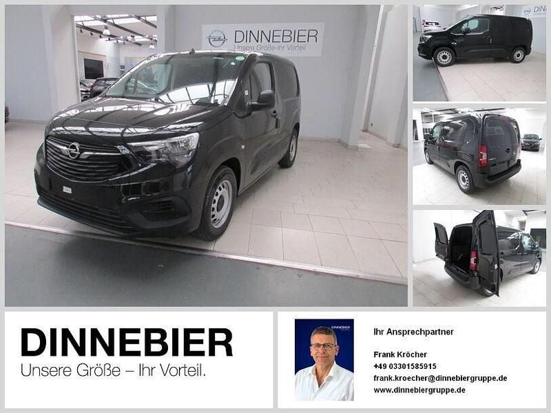 Schwarz Gebraucht 2023 Opel Combo-e Life Edition Limousine | 22.690 € (Fairer Preis) - Bild 1/3