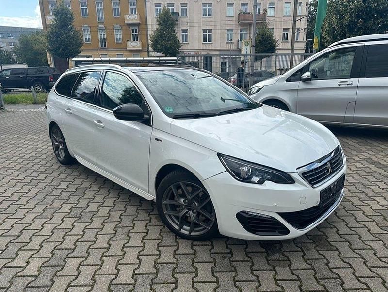 Gebraucht Peugeot 308 SW GTi 179 PS (131 kW) 2016 Weiß Kombi