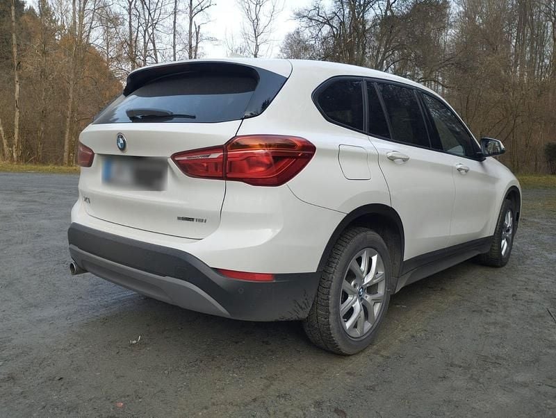 Second-hand BMW X1 Performance 140 CP (102 kW) 2019 Alb SUV