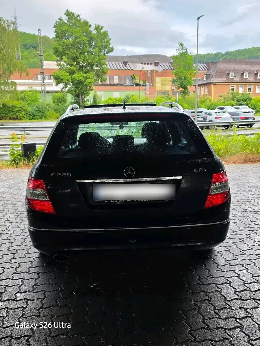 Gebraucht Mercedes C220 170 PS (125 kW) 2009 Schwarz Kombi