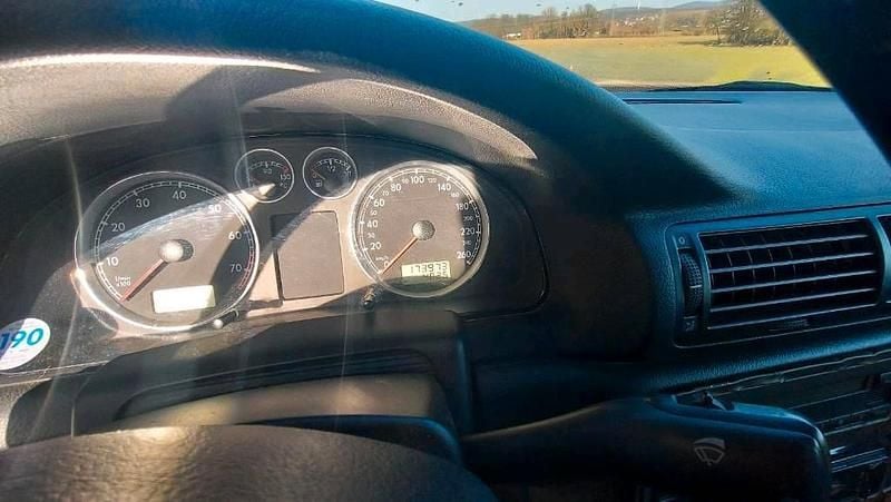 Gebraucht VW Passat 101 PS (74 kW) 2001 Silber Limousine