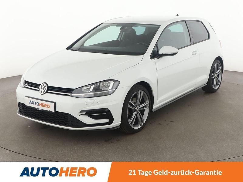 Weiß Gebraucht 2018 VW Golf VII Join Limousine | 14.420 € (Fairer Preis) - Bild 1/3