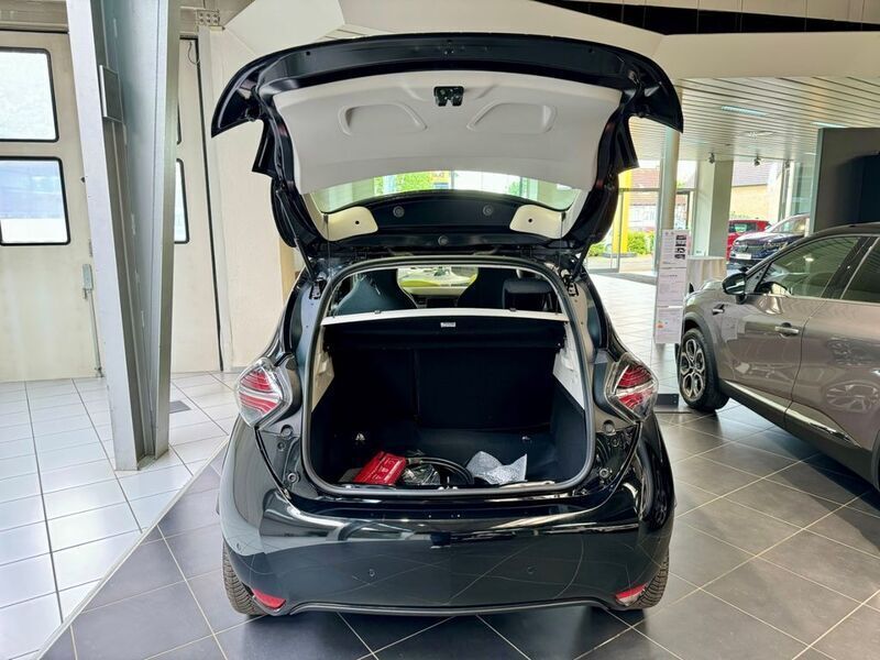 Gebraucht Renault Zoe Evolution 100 kW (136 PS) 2024 Blackpearlschwarz Kleinwagen