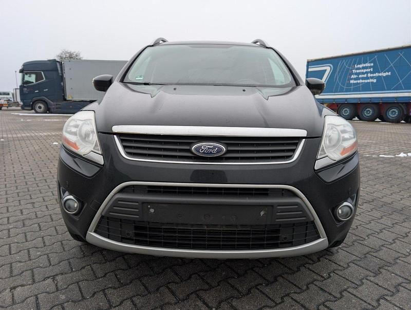 Gebraucht Ford Kuga 140 PS (102 kW) 2011 Schwarz SUV