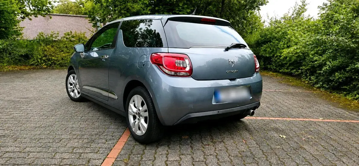 Gebraucht Citroën DS3 So Chic 120 PS (88 kW) 2010 Grau Kleinwagen