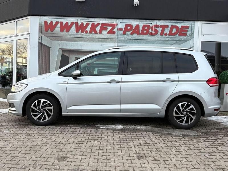 Gebraucht VW Touran Join 150 PS (110 kW) 2018 Silber Van / Kleinbus