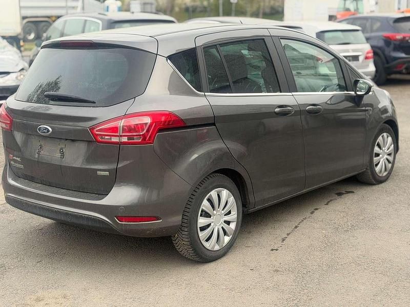 Gebraucht Ford B-MAX Titanium 125 PS (91 kW) 2015 Magneticgrau (metallic) Van / Kleinbus
