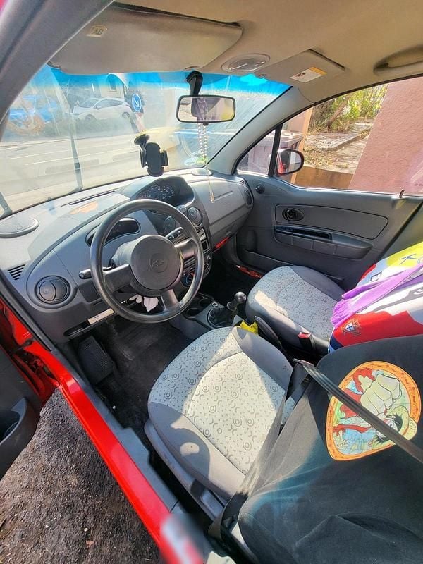 Second-hand Chevrolet Spark 95 CP (69 kW) 2009 Roșu Hatchback