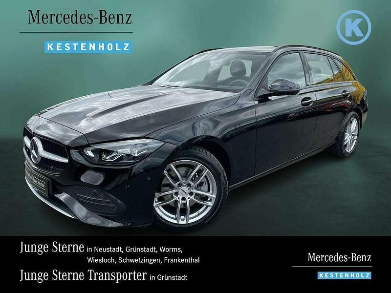 Unilack schwarz Gebraucht 2023 Mercedes C200 Kombi | 29.790 € (Guter Preis) - Bild 1/4