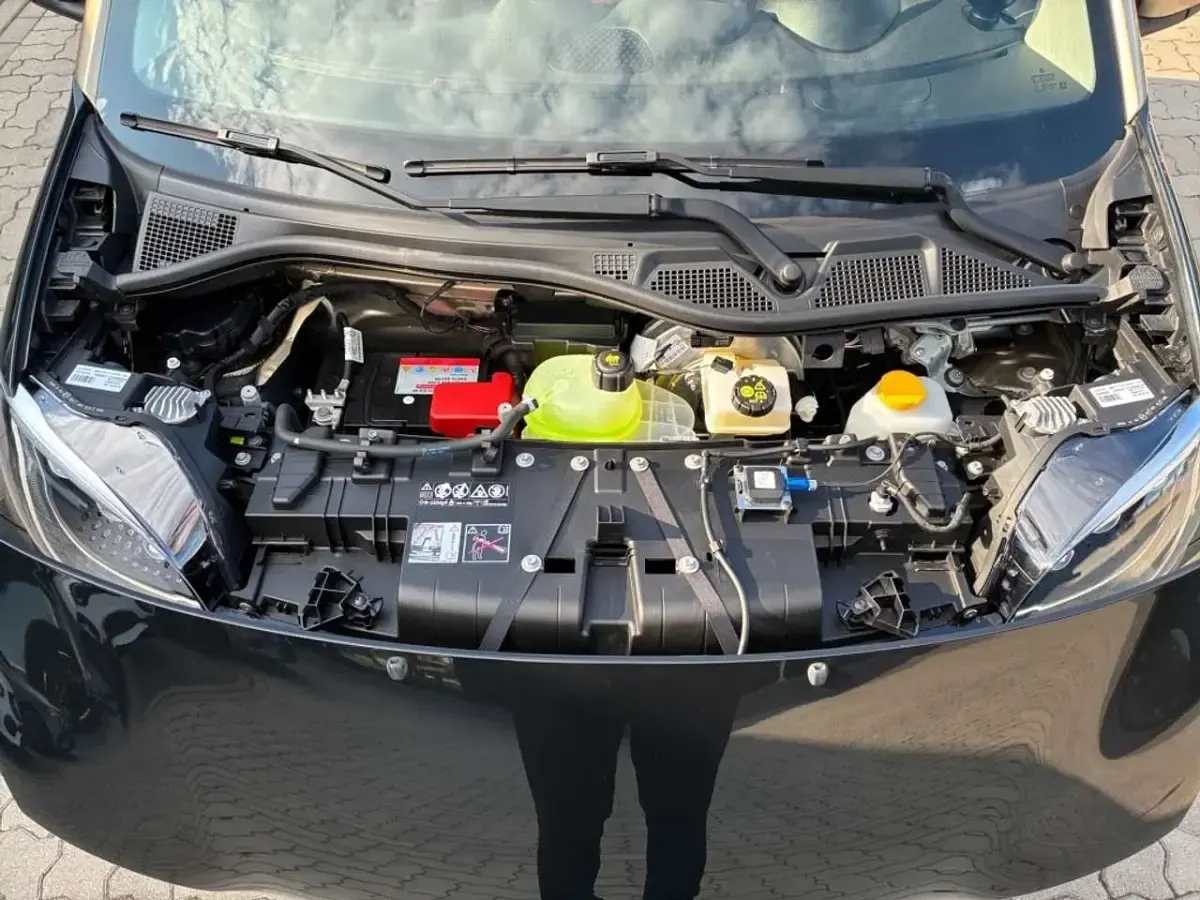 Gebraucht Smart ForTwo Electric Drive 60 kW (82 PS) 2023 Schwarz Cabrio