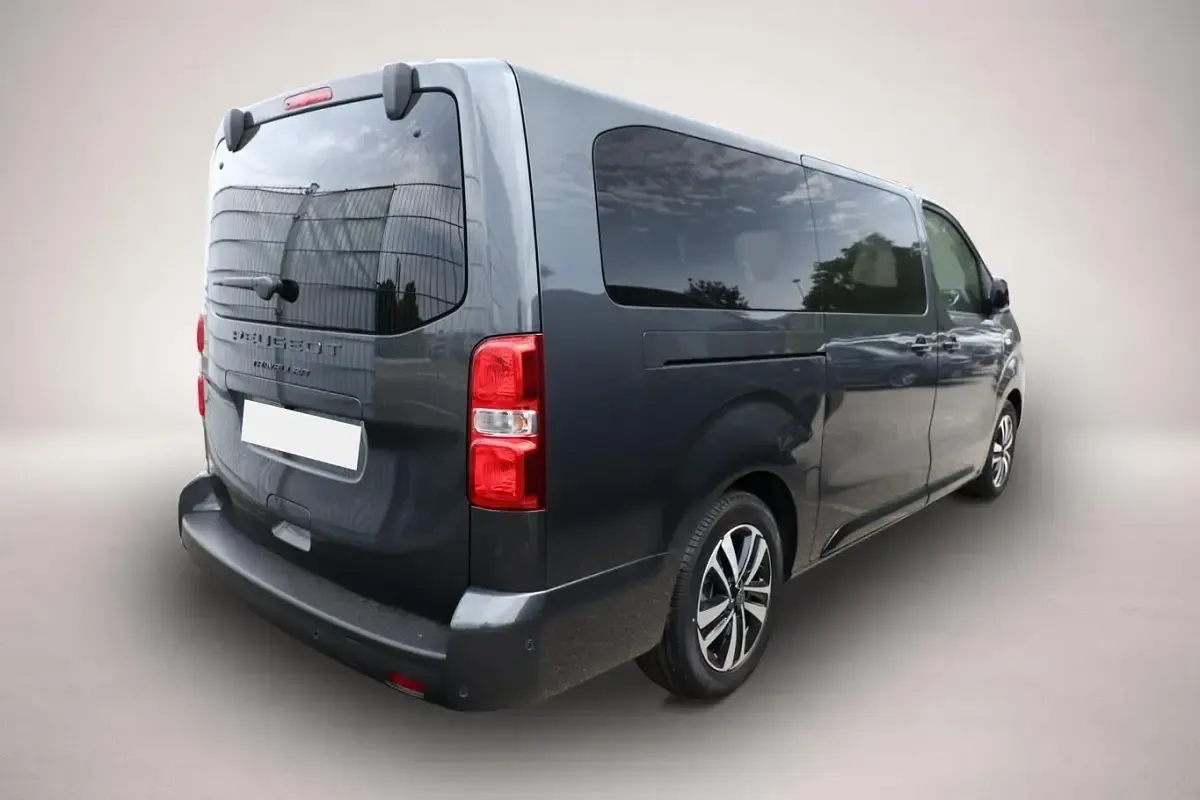 Neu Peugeot Traveller Allure 177 PS (130 kW) 2025 Manufacturer Van / Kleinbus